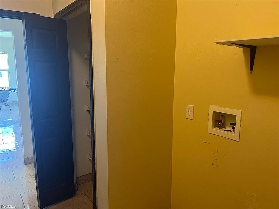 2nd image of 17 NE 11th Ln