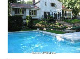 98 Talcott Rd, Guilford, CT 06437