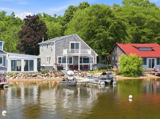145 Staples Shore Rd, Lakeville, MA 02347