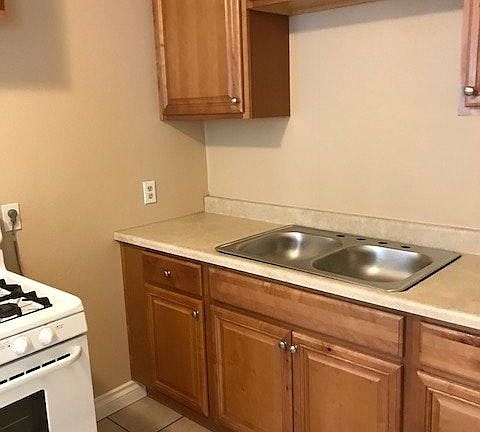 3rd image of 3074 Clay Ave