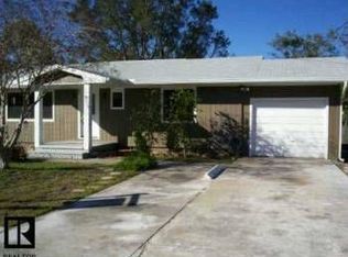1209 E Boyer St, Tarpon Springs, FL 34689