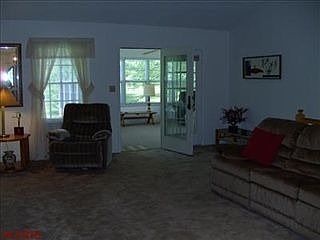 5th image of 900 Weston Ct