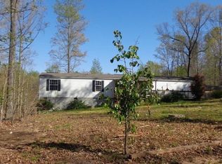 212 Snail Creek Dr, Green Bay, VA 23942