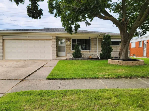 27357 Newport Dr, Warren, MI 48088