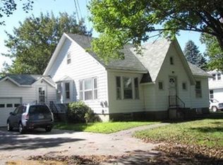 100 Greenwood Ave, Winthrop, ME 04364