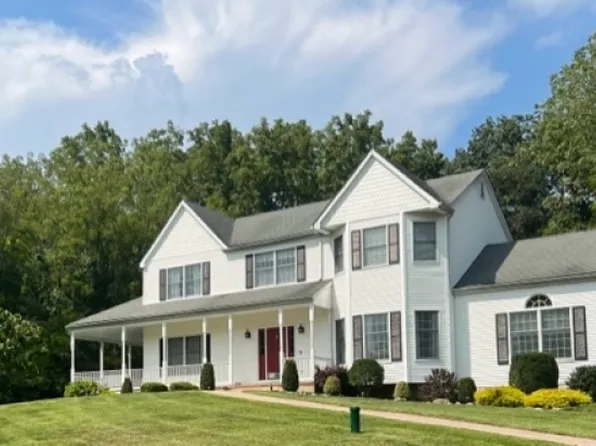 5 Steeplechase, Franklin Twp., NJ 08802