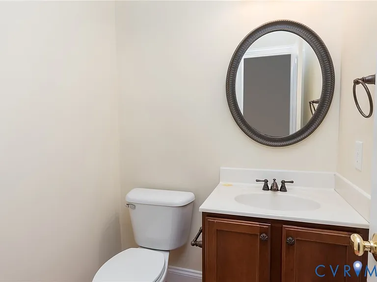11412 Pinedale Dr — Photo 16