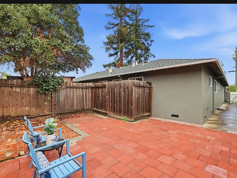 1070 Arroyo Seco Dr — Photo 14