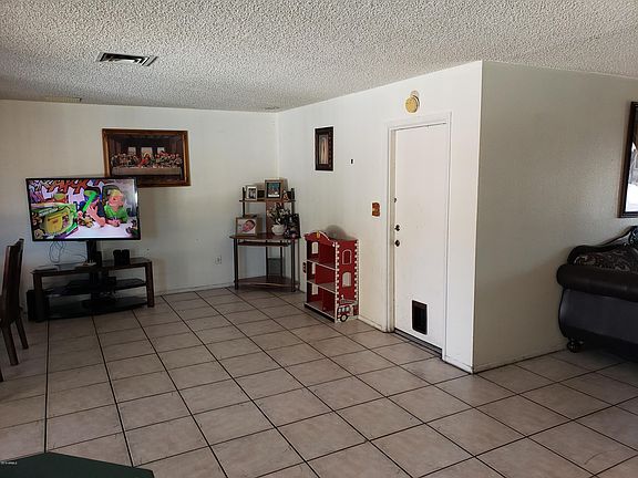 4th image of 2908 W Muriel Dr