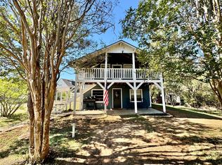 2504 Hillcrest Dr, Granbury, TX 76048