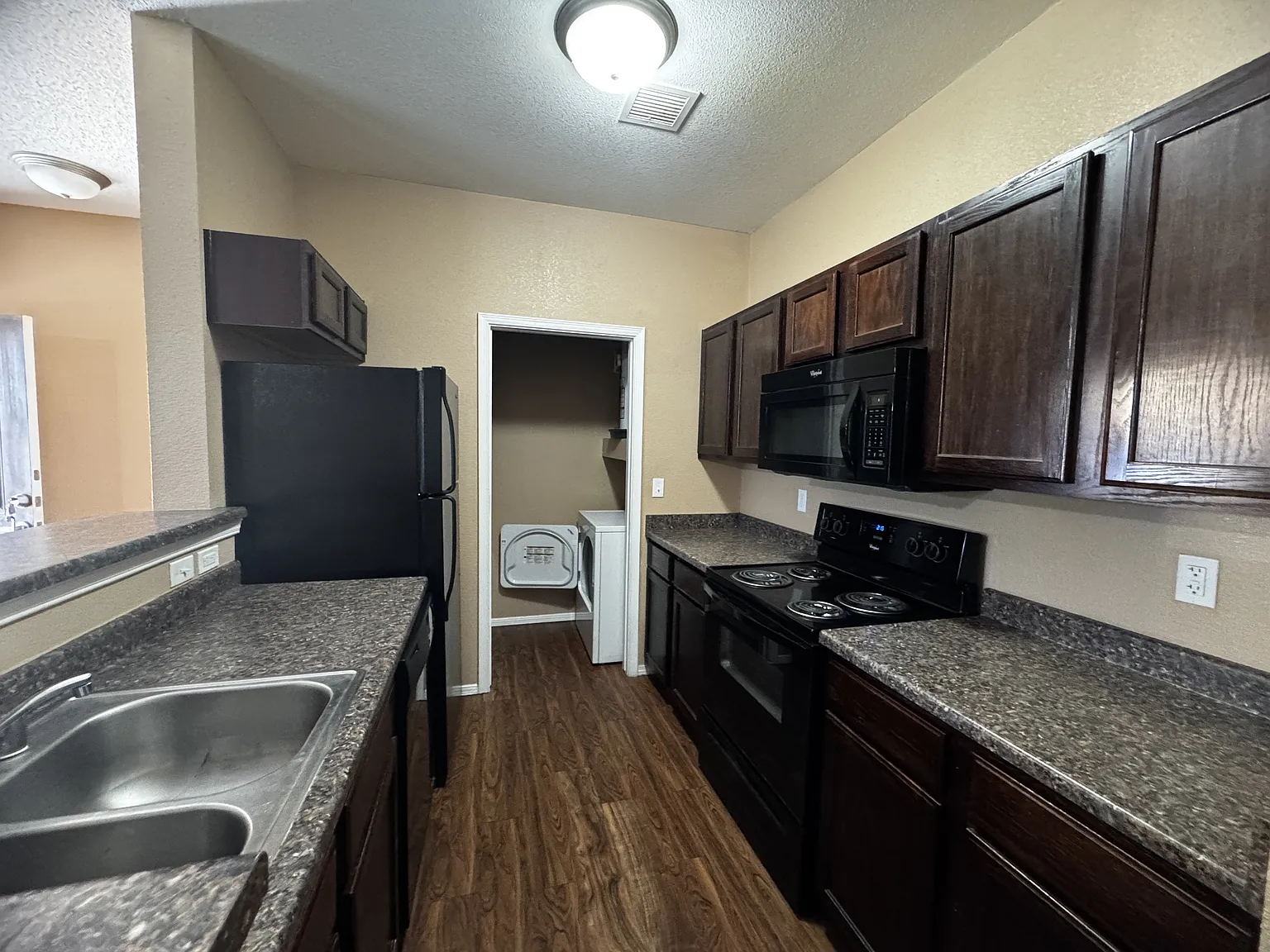 2521 Robert Wynn Street #21 - 3 — Photo 3