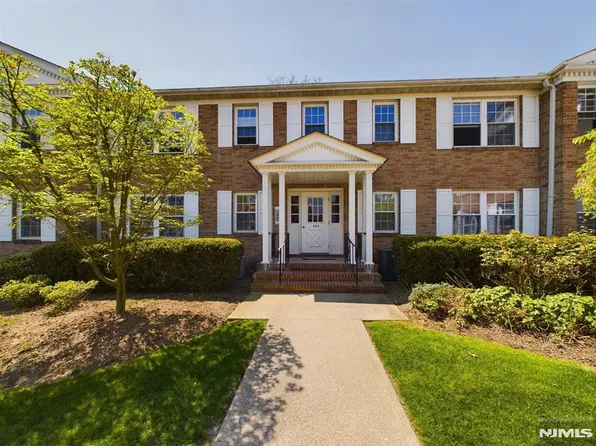 364 Ridgewood Avenue #5, Ridgewood, NJ 07450