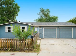 655 N 5th St #6, Bennett, CO 80102