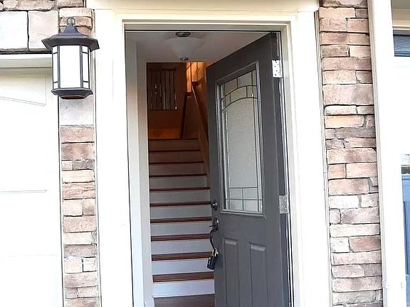 3rd image of 1002 Waymaker Ct