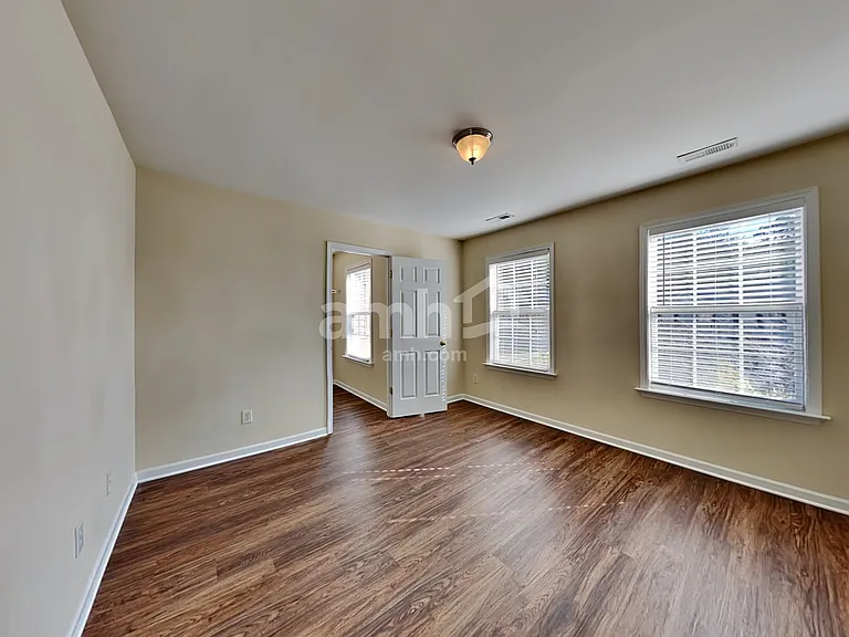 8701 Poteat Dr — Photo 20