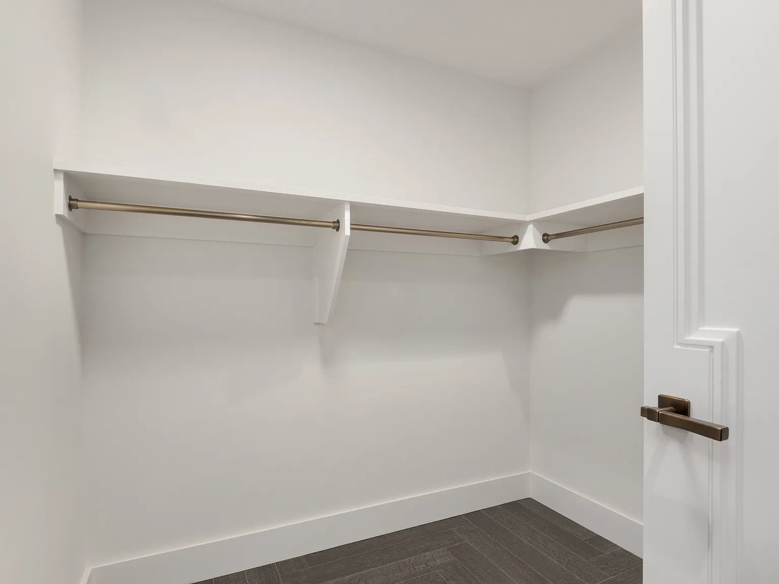 303 Park Avenue — Photo 4