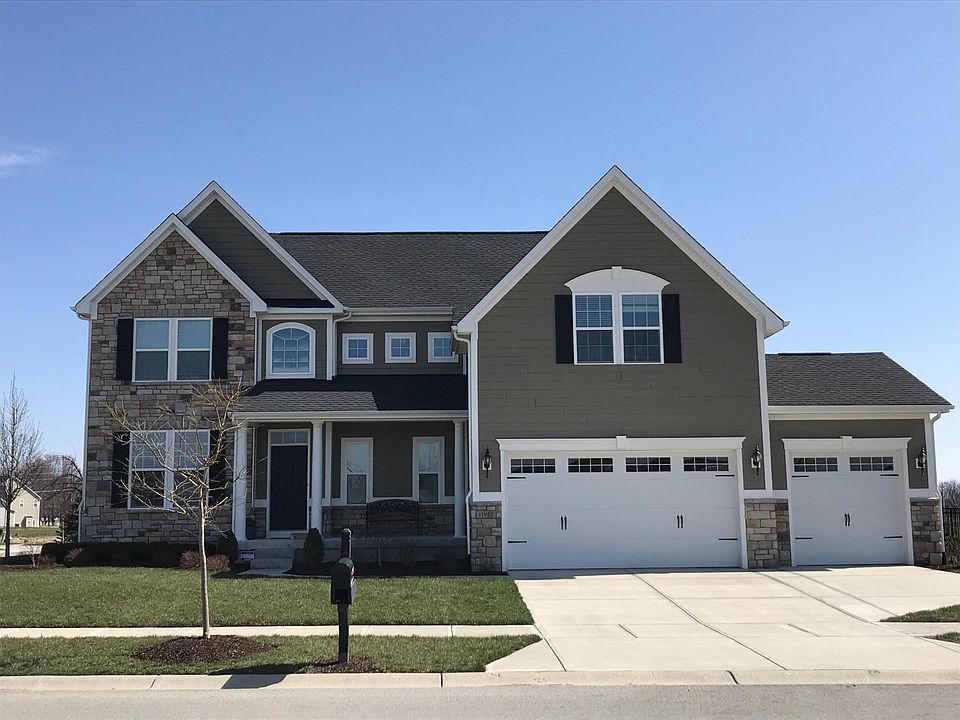Beautiful 2 year old house in amazing condition. Move in rea