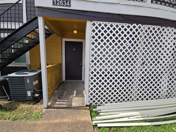 12634 Ashford Meadow Dr APT C, Houston, TX 77082
