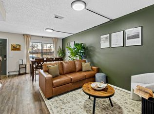 1223 Apple Glen St, Bentonville, AR 72712
