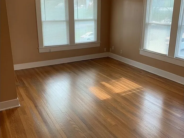 2714 Whitis Ave #A — Photo 12