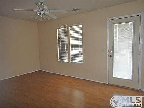 3rd image of 821 Greene Way