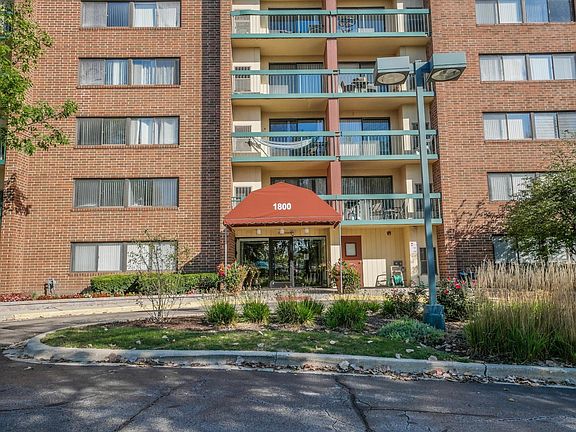 2nd image of 1800 Huntington Blvd #202