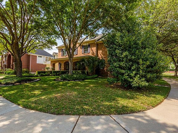 5th image of 5319 Deerbourne Chase Dr