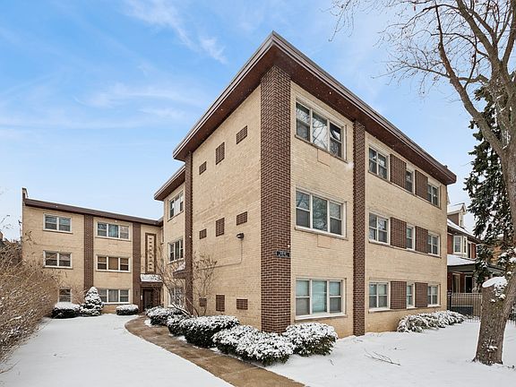 2nd image of 1538 W Chase Ave APT 1N