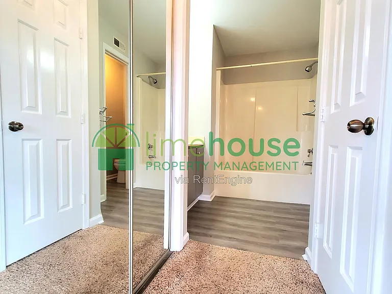 4944 Willow Pointe Ln — Photo 9
