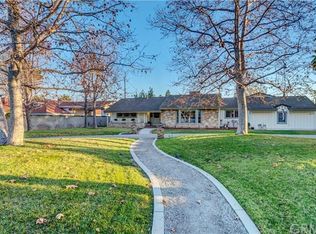130 E Las Palmas Dr, Fullerton, CA 92835