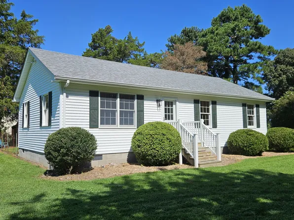 145 Launch Landing Road, Moyock, NC 27958