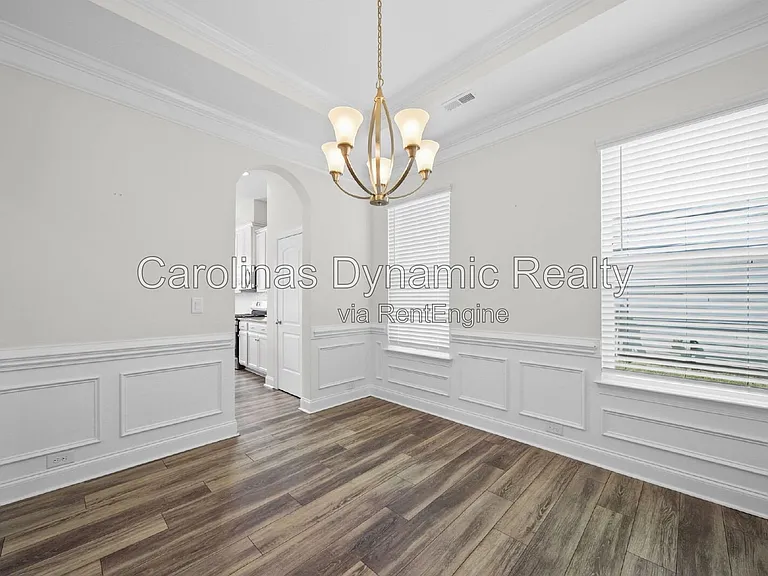 1106 Cigar Ln — Photo 8