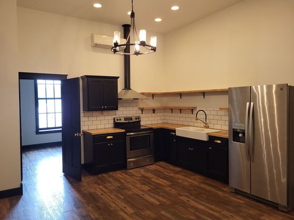 608 W Bertrand St #4