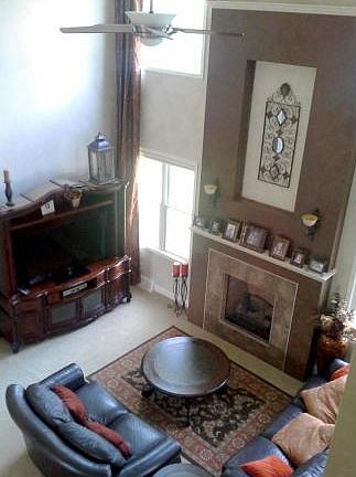 4th image of 60 Coventry Ln
