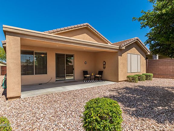 2nd image of 41025 N Prestancia Dr