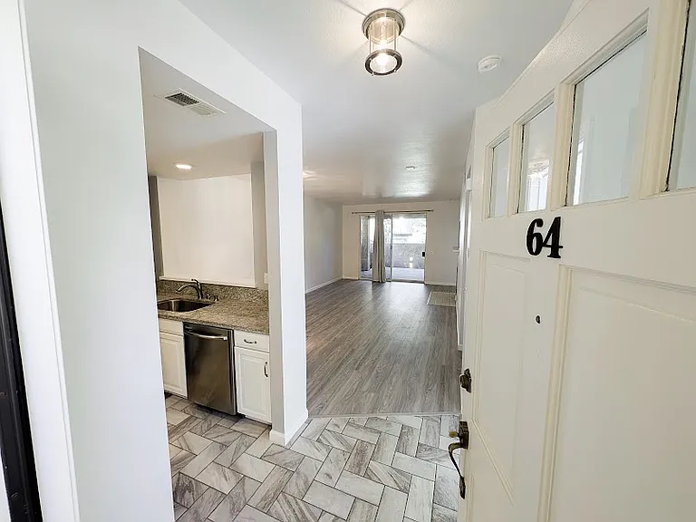25855 McBean Pkwy #64 — Photo 6