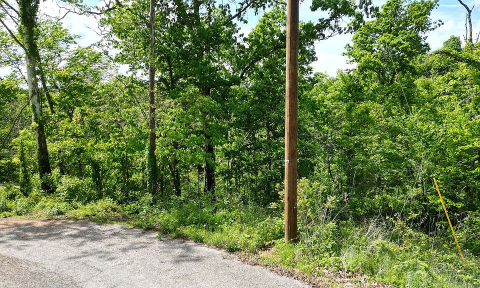 1st image of Anchinleck Ln #9