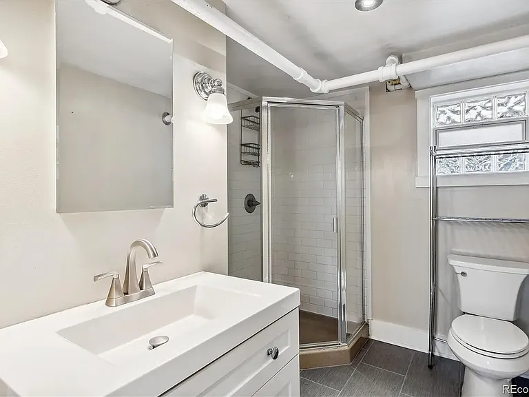 1403 Quitman St #B — Photo 8