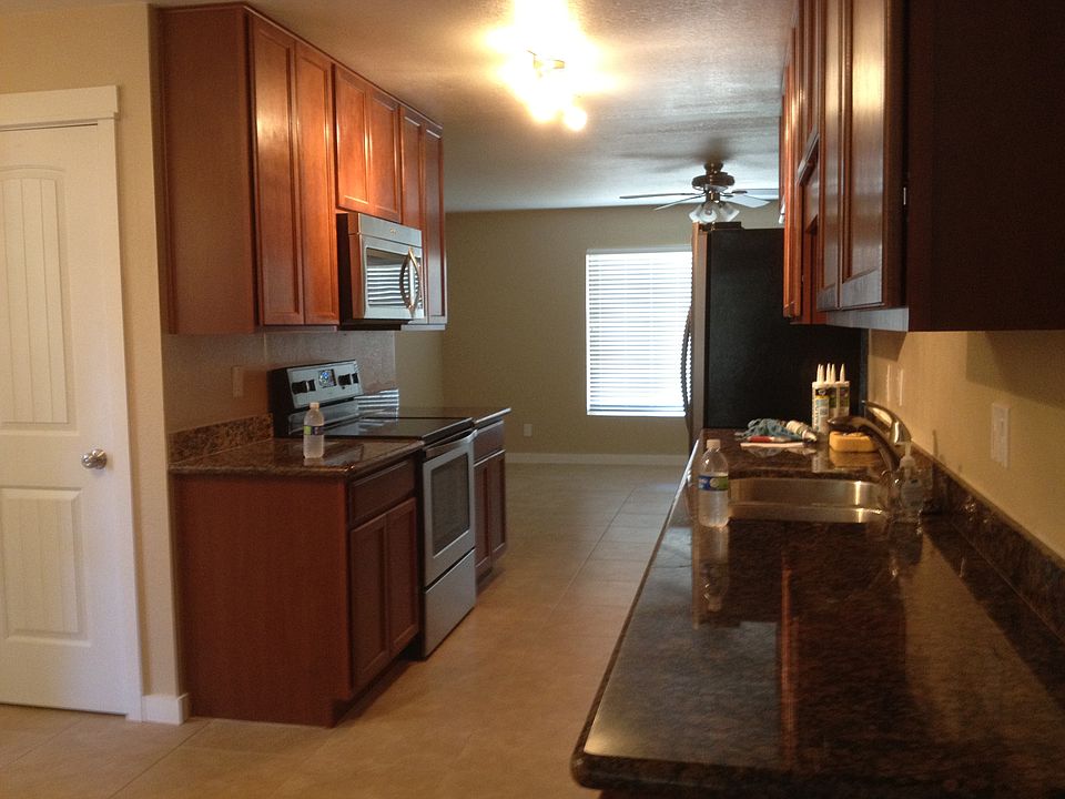 2nd image of 8716 E Vernon Ave