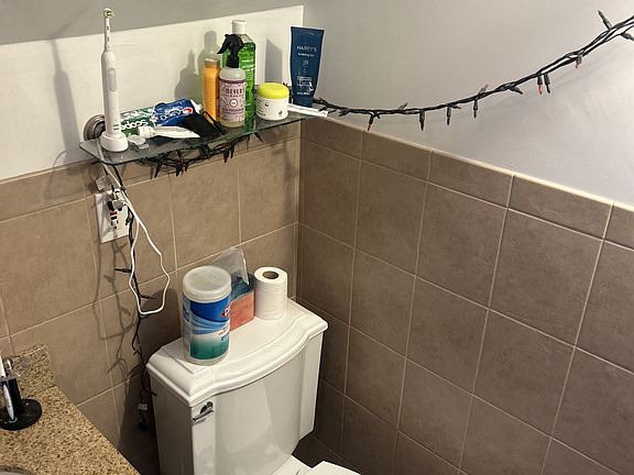 3rd image of 29 Indiana Ave #2