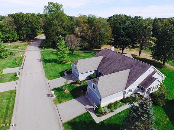 2nd image of 7745 Greenbrier Dr NE #56