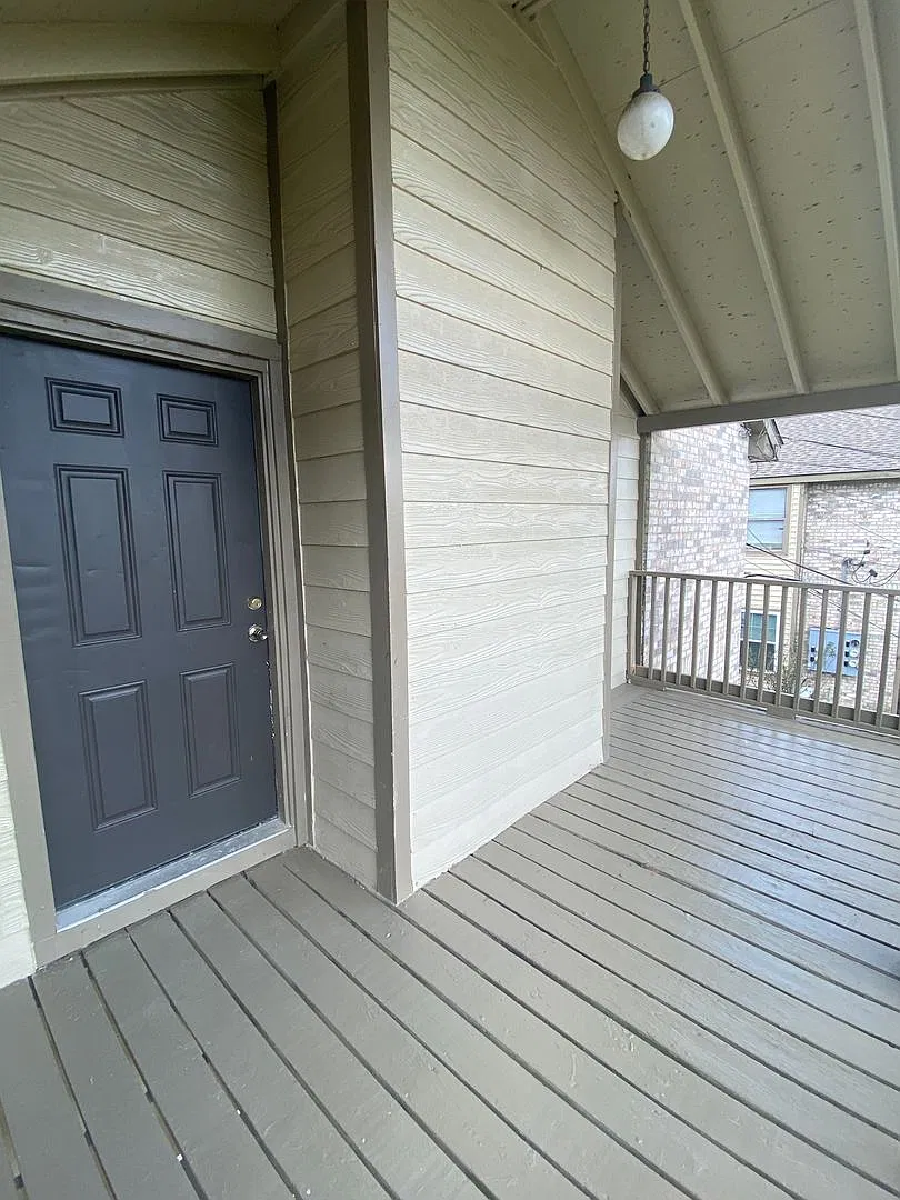 D 1835 Starboard Dr — Photo 2