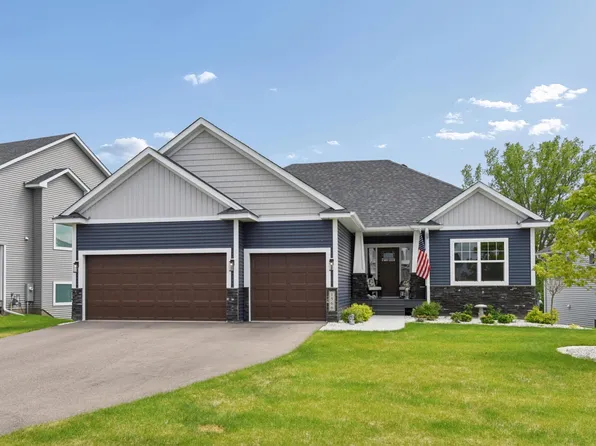 1566 Spruce St, Farmington, MN 55024