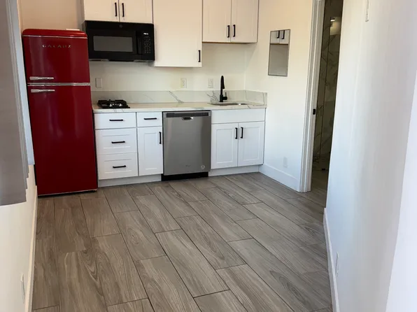 333 N Beech St #2, Escondido, CA 92025