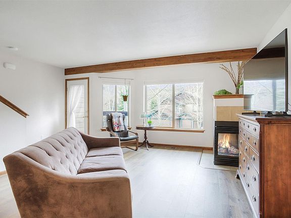 4th image of 255 Kestrel Ln