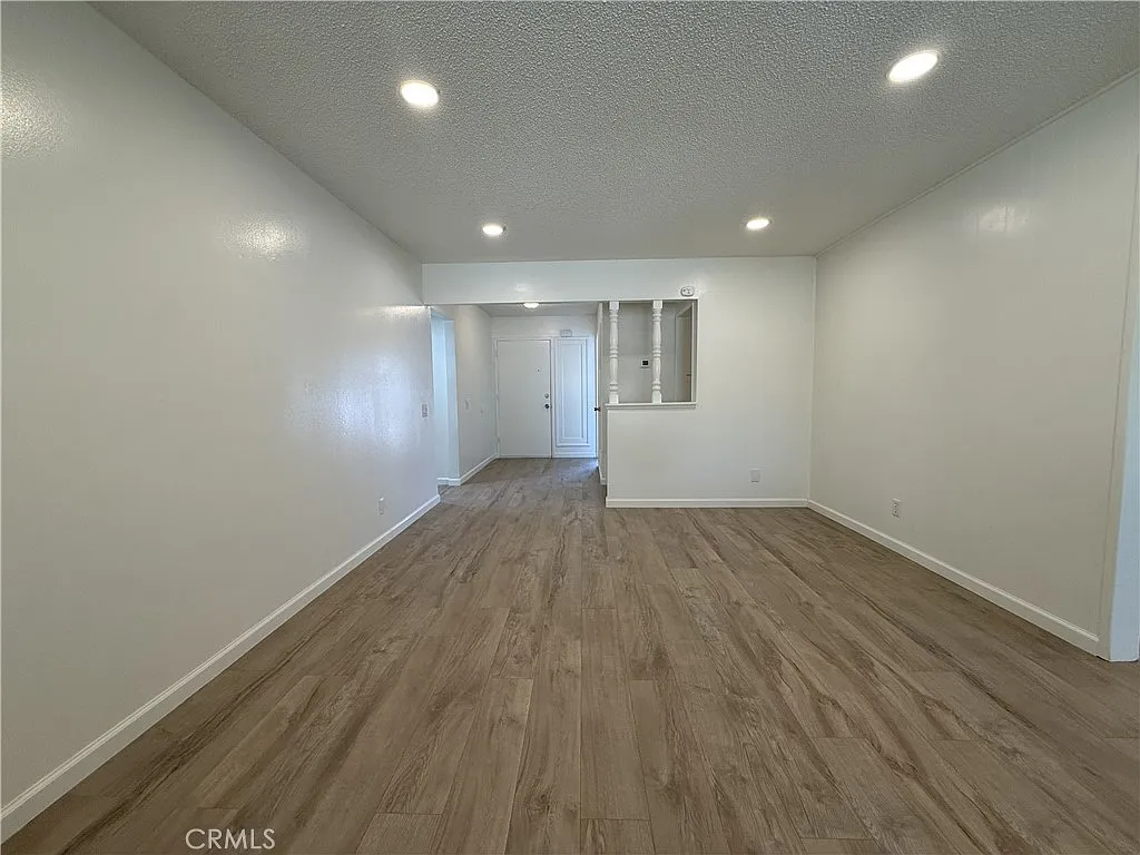 4 bed, 1498 sqft, $2,750 — Photo 3