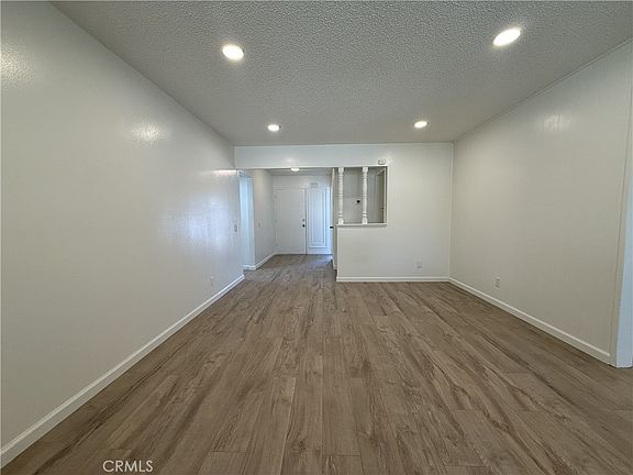 3rd image of 45303 Lorimer Ave