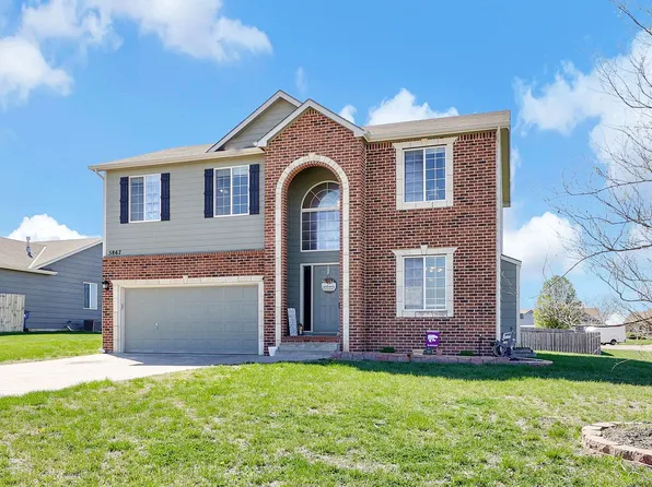 5867 N Ashford St, Wichita, KS 67219