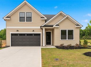 258 Creekside Cir, Williamston, SC 29697