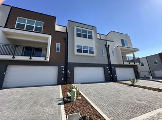 8100 Quiet Knolls Dr, Antelope, CA 95843